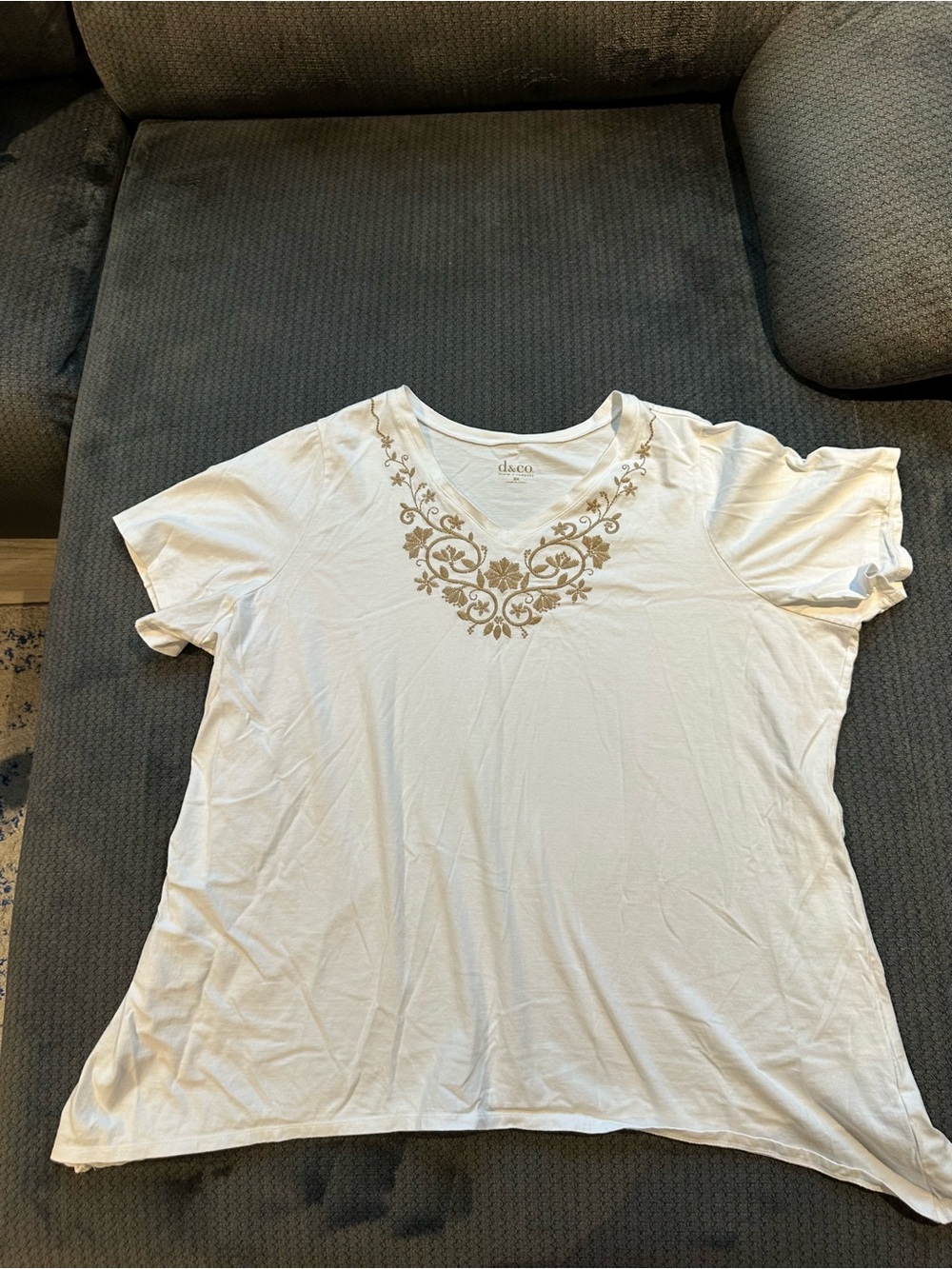 Denim&Co Cream V-Neck Short Sleeve Tee with Gold Embroidered Detail 3X